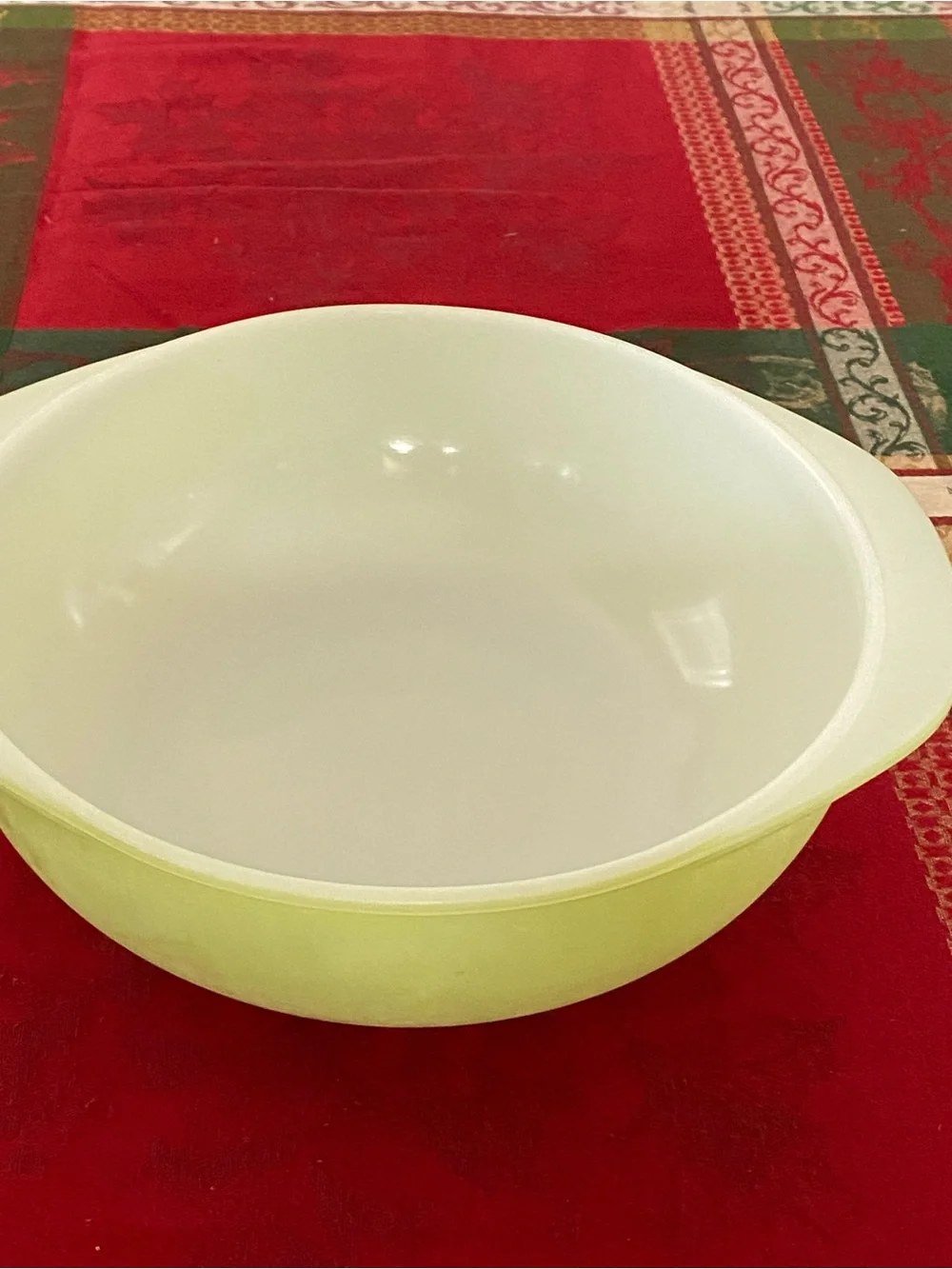 Vintage Pyrex 2QT 024 Lime Green Round Casserole Dish Mixing Bowl